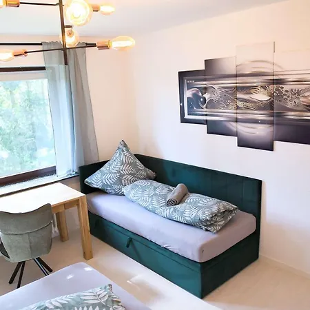 דירה Stilvolle 2 Schlafzimmer Heidegarten, Osterheide, Zentrum *