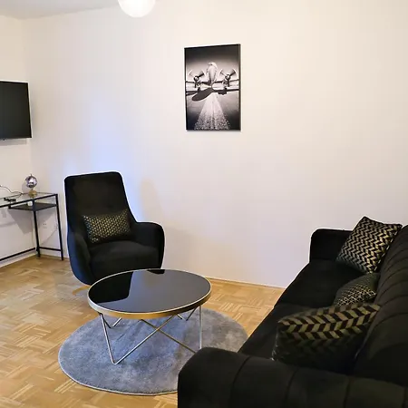 Apartament Stilvolle 2 Schlafzimmer Heidegarten, Osterheide, Zentrum *